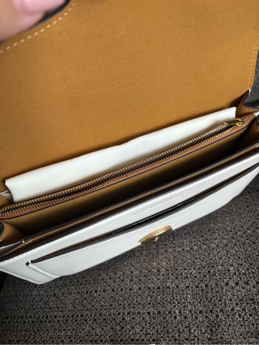 Coach Purse - Picture 4 of 5